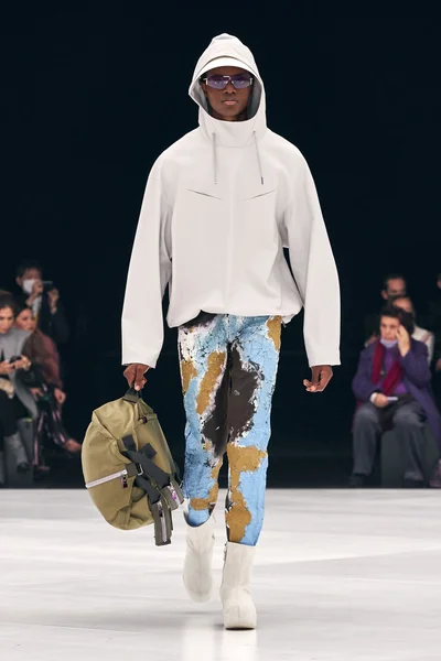 Look 42